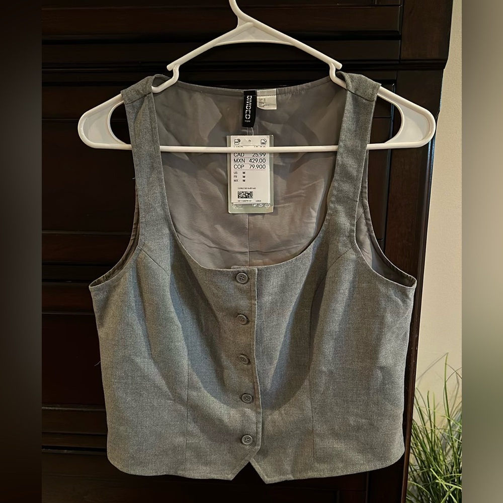 H&M business vest